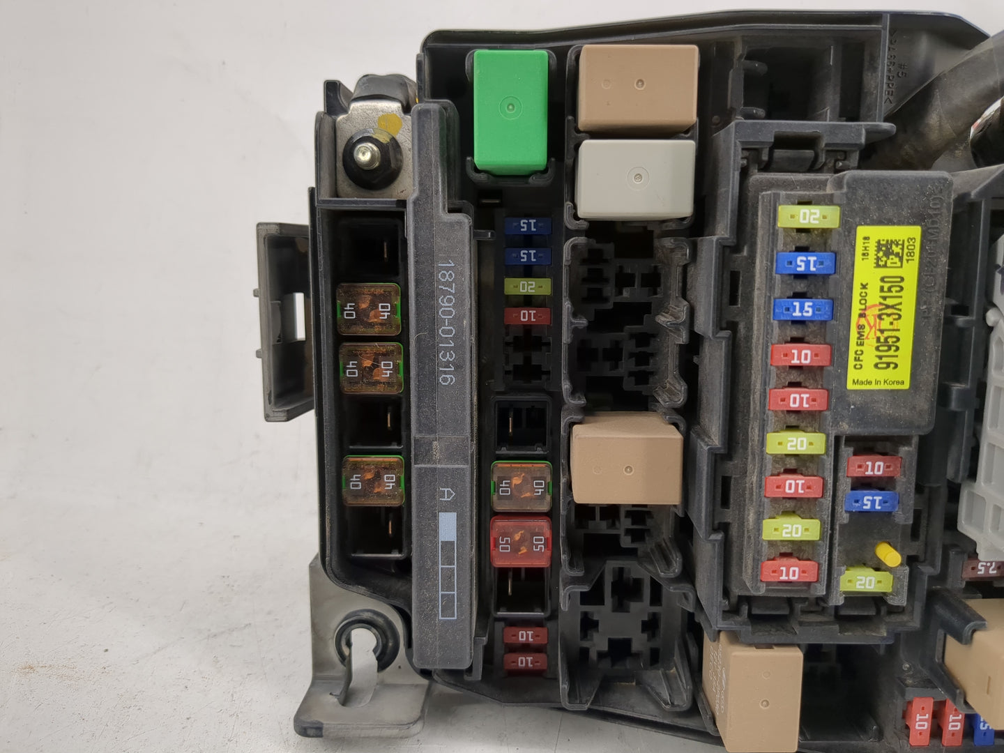 2017-2018 Kia Forte Fusebox Fuse Box Panel Relay Module P/N:91218 B0400 Fits Fits 2017 2018 OEM Used Auto Parts - Oemusedaut