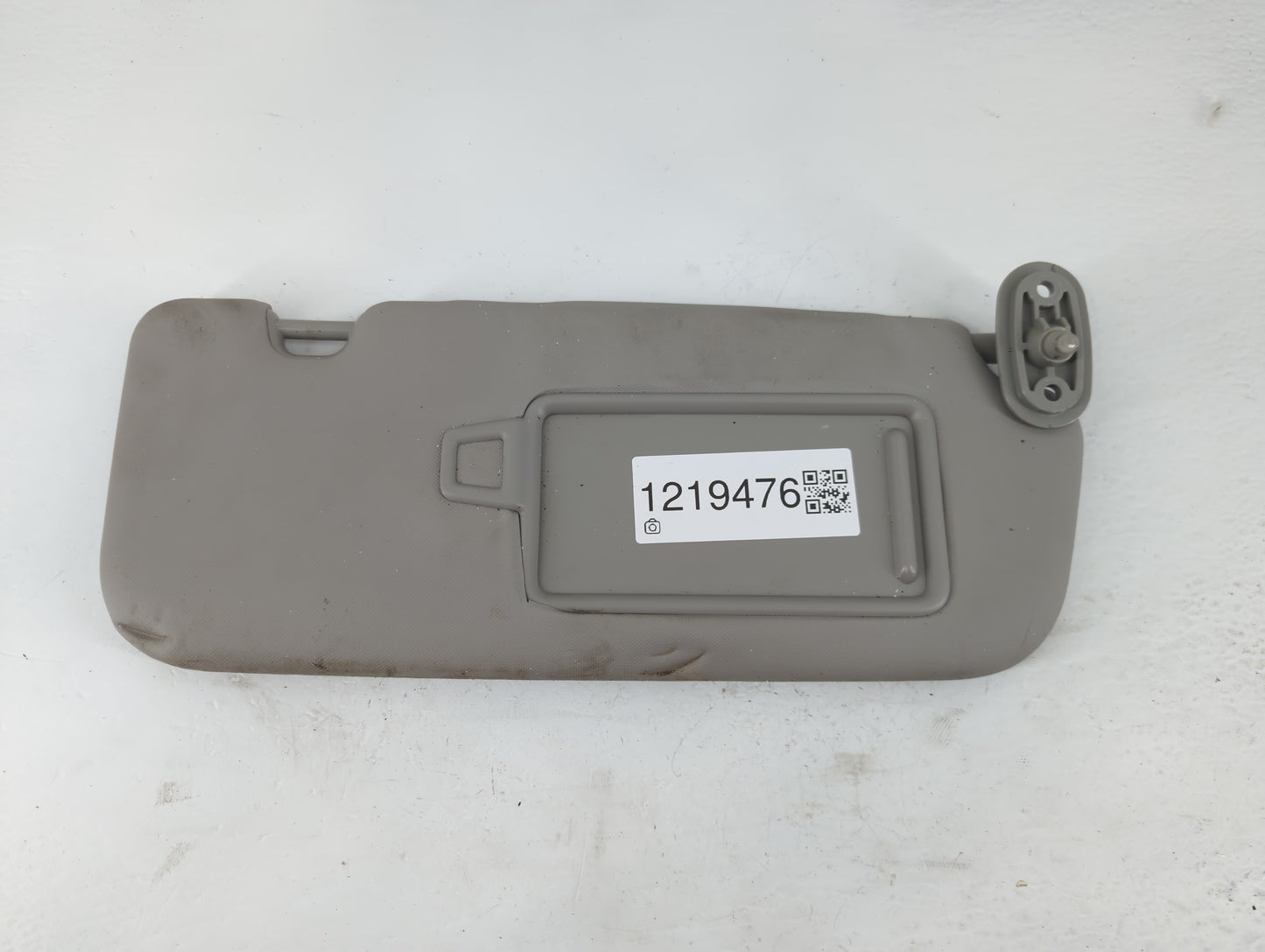 2017-2018 Kia Forte Sun Visor Shade Replacement Passenger Right Mirror Fits Fits 2017 2018 OEM Used Auto Parts - Oemusedauto