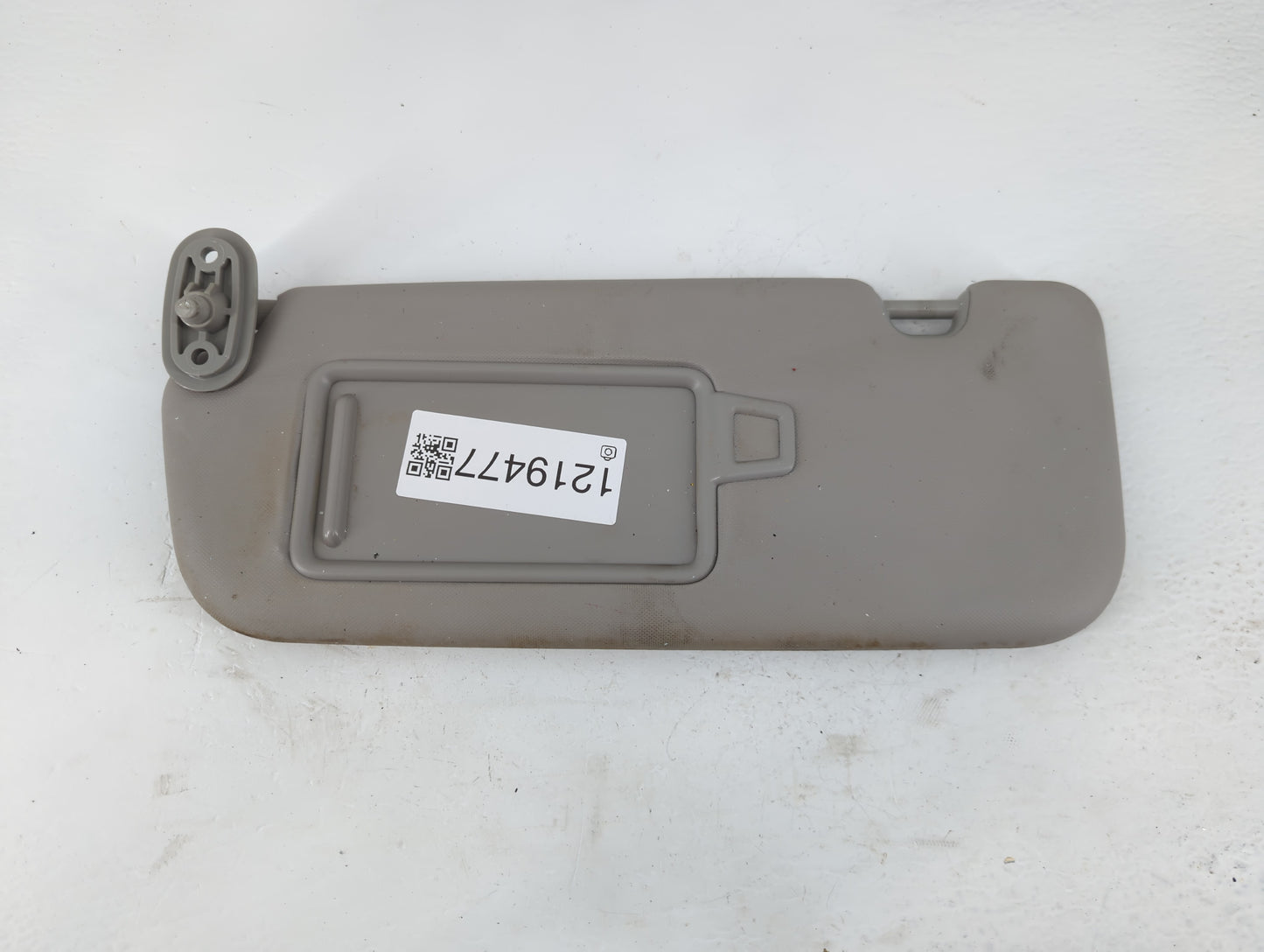 2017-2018 Kia Forte Sun Visor Shade Replacement Driver Left Mirror Fits Fits 2017 2018 OEM Used Auto Parts - Oemusedautopart