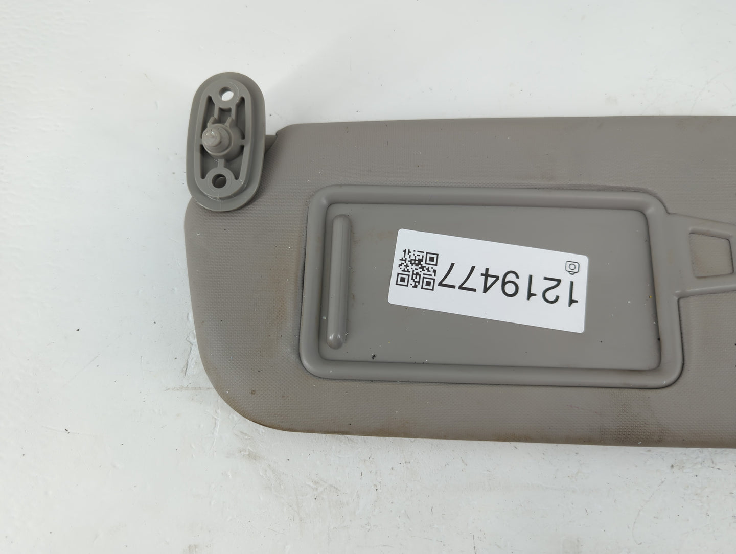 2017-2018 Kia Forte Sun Visor Shade Replacement Driver Left Mirror Fits Fits 2017 2018 OEM Used Auto Parts - Oemusedautopart