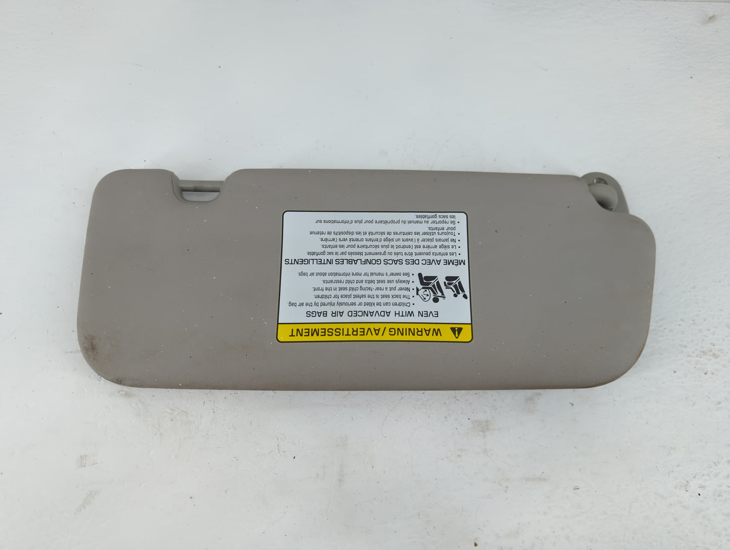 2017-2018 Kia Forte Sun Visor Shade Replacement Driver Left Mirror Fits Fits 2017 2018 OEM Used Auto Parts - Oemusedautopart