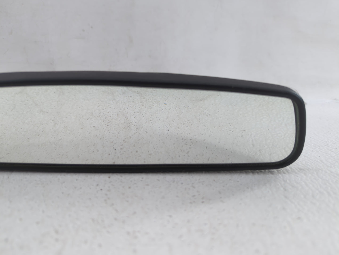 2017-2022 Kia Forte Interior Rear View Mirror Replacement OEM P/N:E8011083 Fits OEM Used Auto Parts - Oemusedautoparts1.com