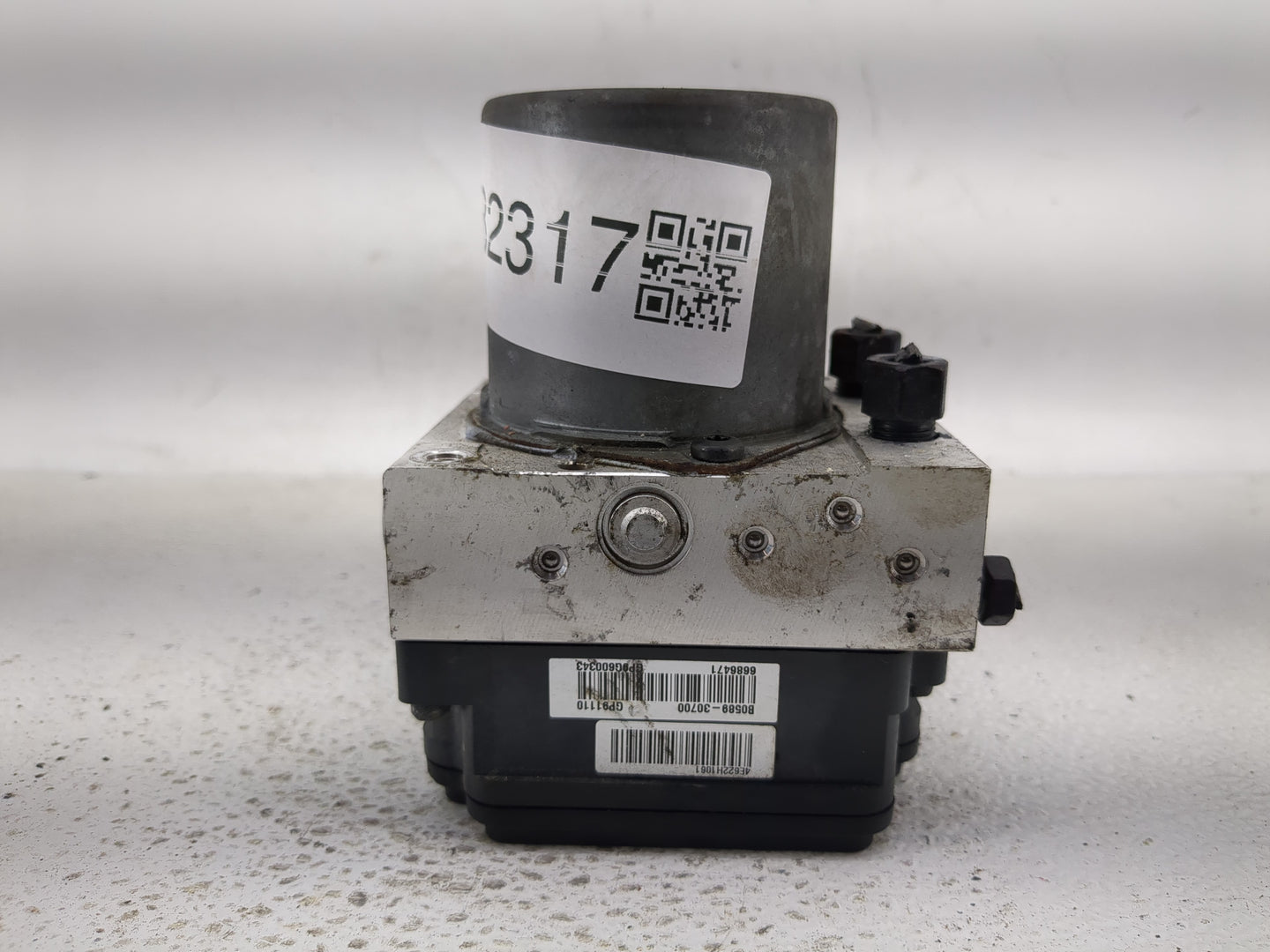 2017-2018 Kia Forte ABS Pump Control Module Replacement P/N:81589-43100 58900-B0400 Fits Fits 2017 2018 OEM Used Auto Parts 