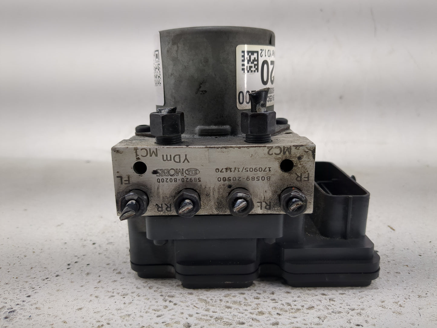 2017-2018 Kia Forte ABS Pump Control Module Replacement P/N:61589-45200 58900-B0200, 81589-43100, 58900-B0400 Fits Fits 2017