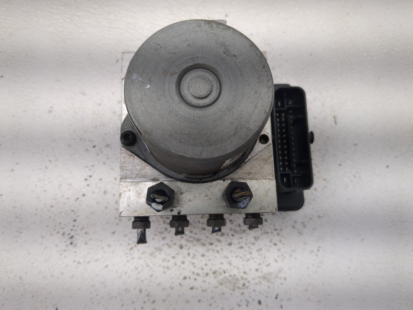 2017-2018 Kia Forte ABS Pump Control Module Replacement P/N:61589-45200 58900-B0200, 81589-43100, 58900-B0400 Fits Fits 2017