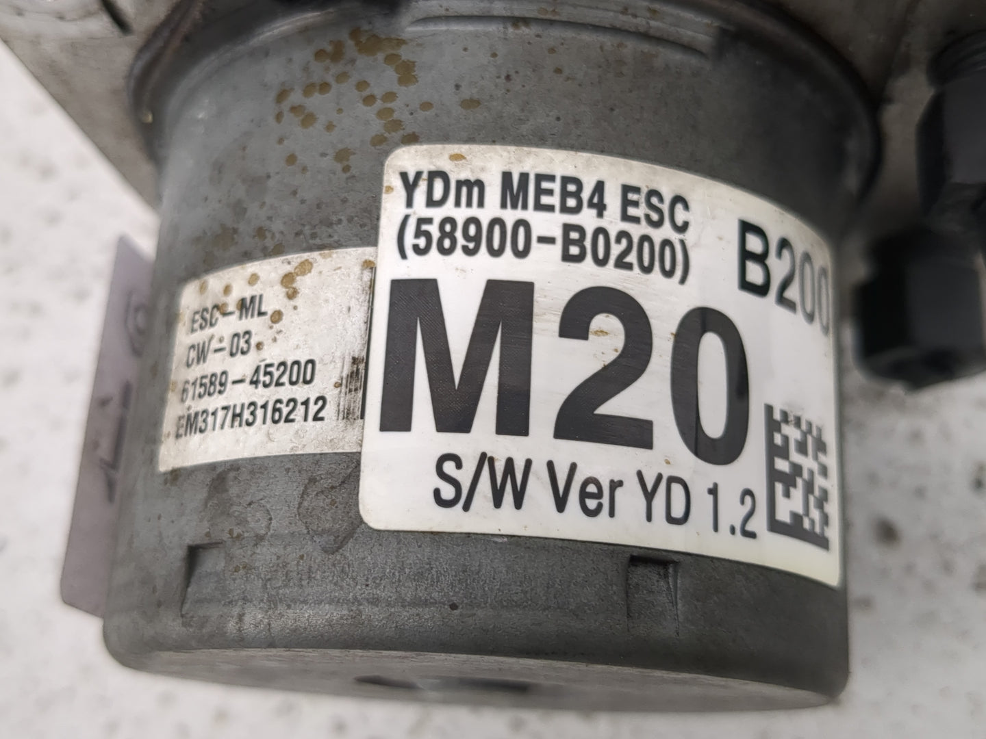 2017-2018 Kia Forte ABS Pump Control Module Replacement P/N:61589-45200 58900-B0200, 81589-43100, 58900-B0400 Fits Fits 2017