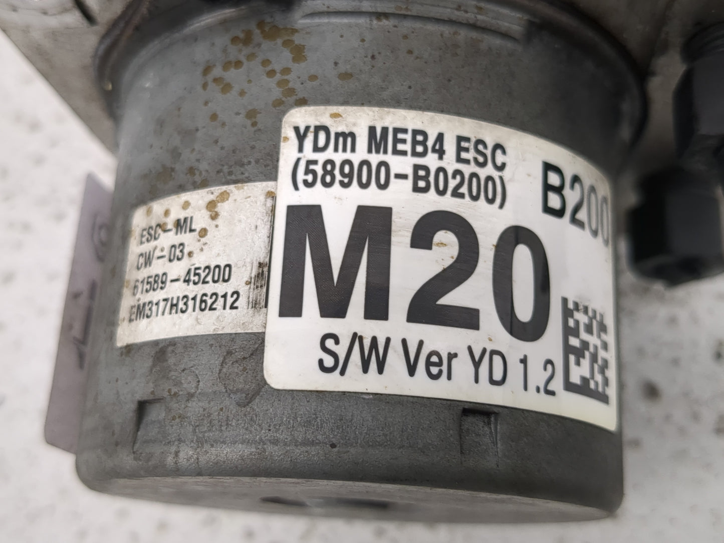 2017-2018 Kia Forte ABS Pump Control Module Replacement P/N:61589-45200 58900-B0200, 81589-43100, 58900-B0400 Fits Fits 2017