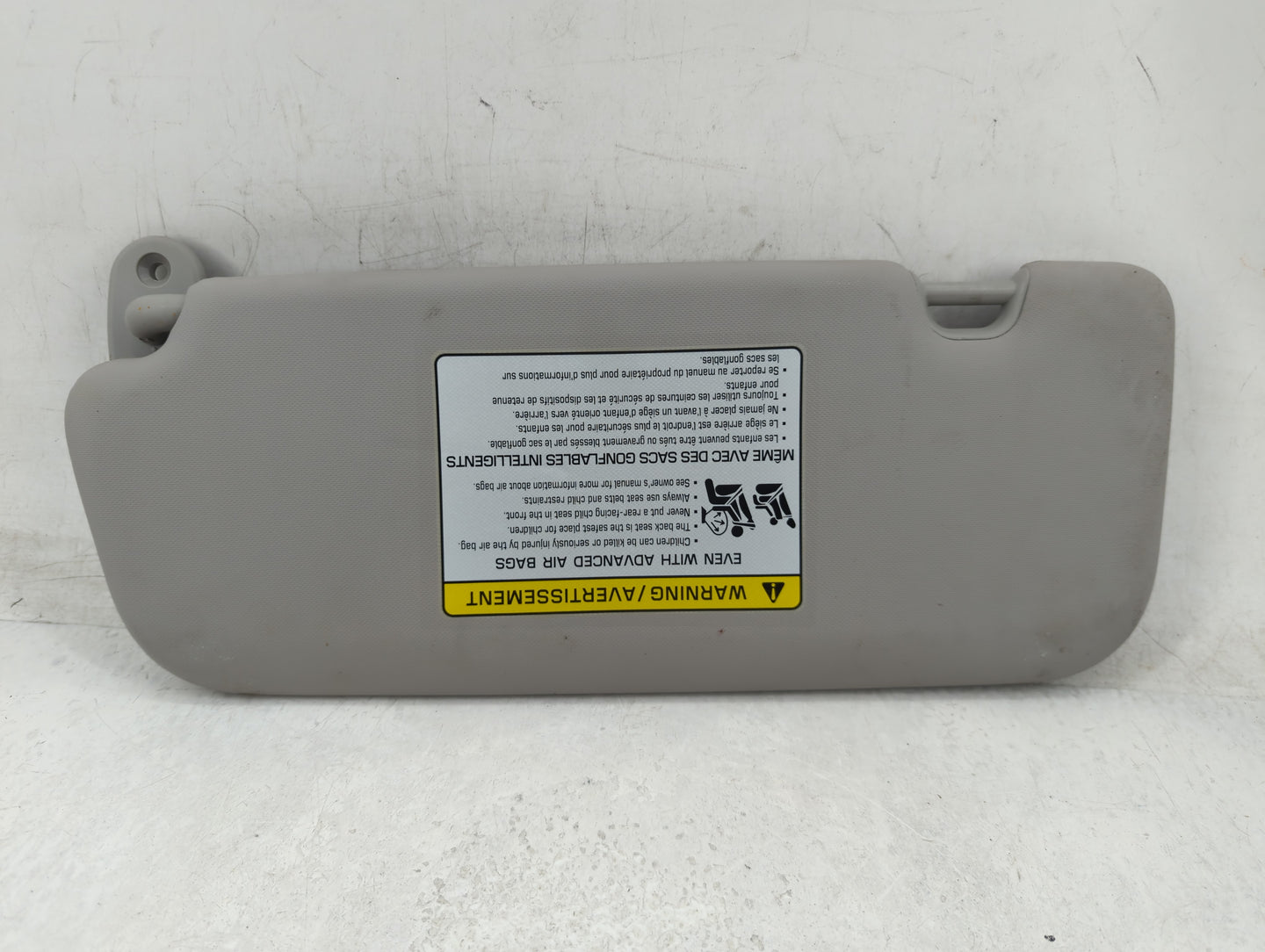 2017-2018 Kia Forte Sun Visor Shade Replacement Passenger Right Mirror Fits Fits 2017 2018 OEM Used Auto Parts - Oemusedauto