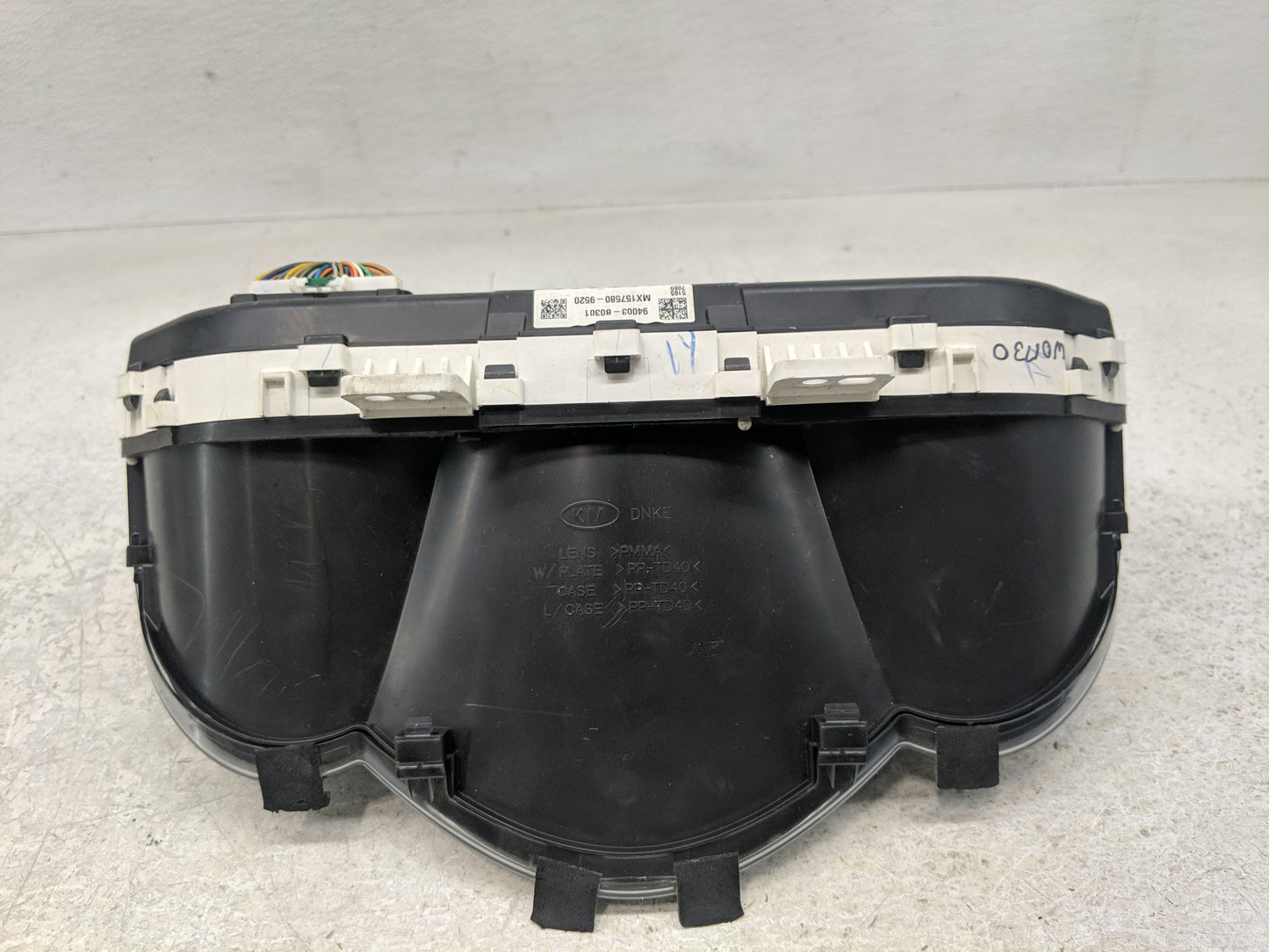 2017-2018 Kia Forte Instrument Cluster Speedometer Gauges P/N:94003-B0301 Fits Fits 2017 2018 OEM Used Auto Parts - Oemuseda