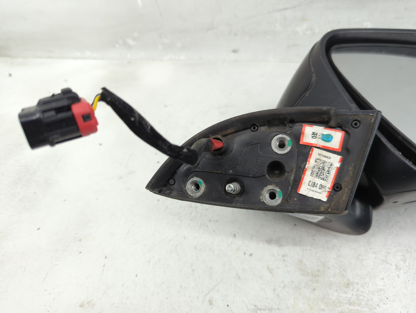 2016-2018 Kia Forte Passenger Side View Mirror - Right Door Mirror OEM Used - Oemusedautoparts1.com