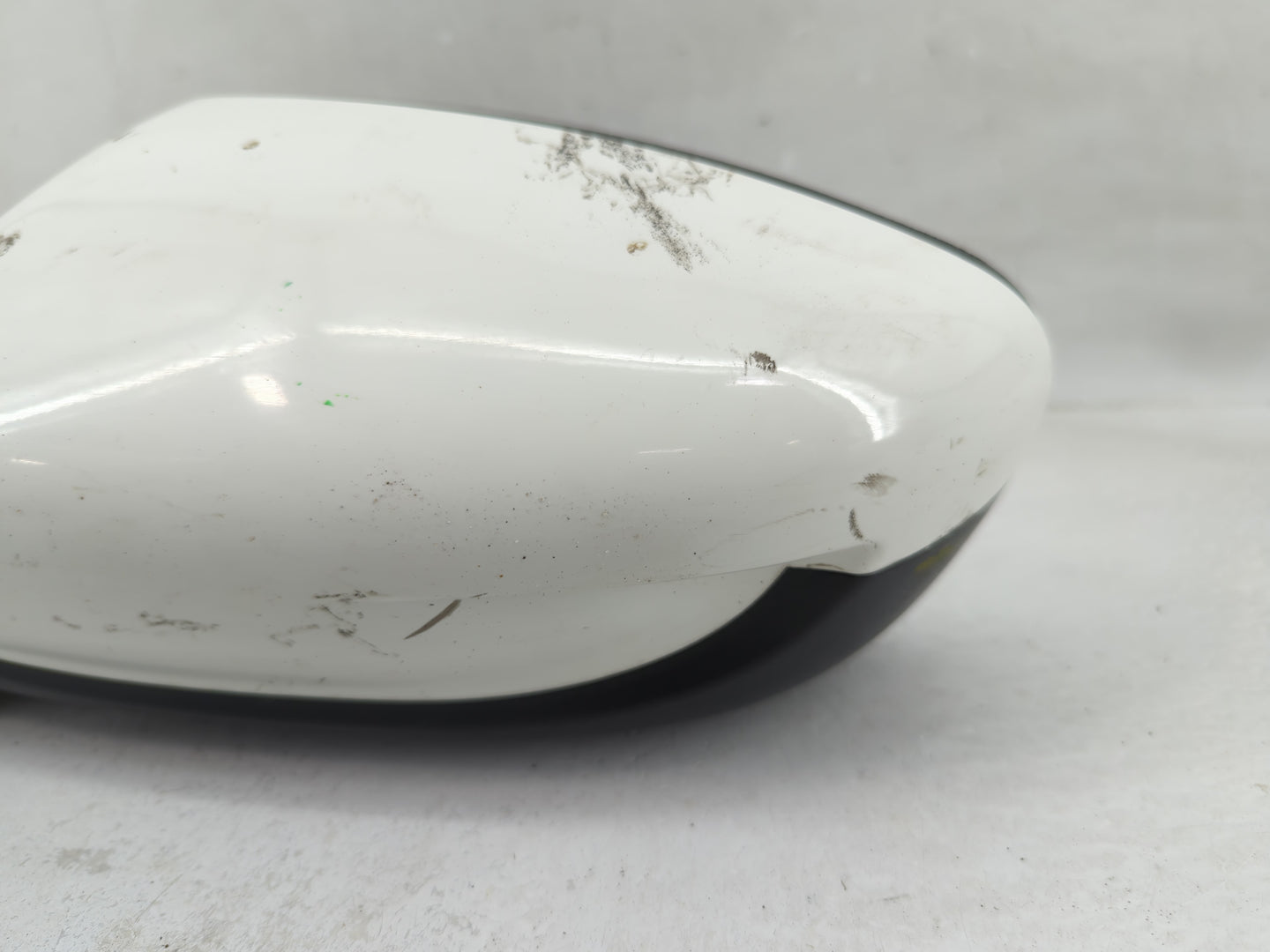 2016-2018 Kia Forte Driver Side View Mirror - Left Door Mirror OEM Used - Oemusedautoparts1.com