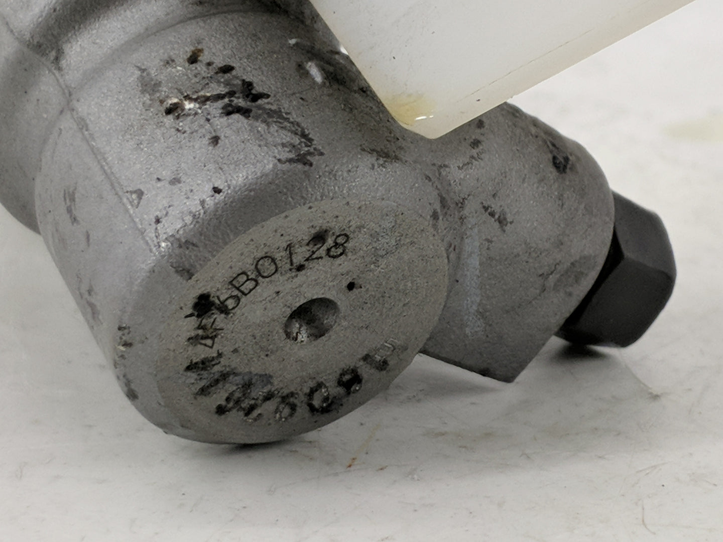 2014-2018 Kia Forte Brake Master Cylinder - Oemusedautoparts1.com