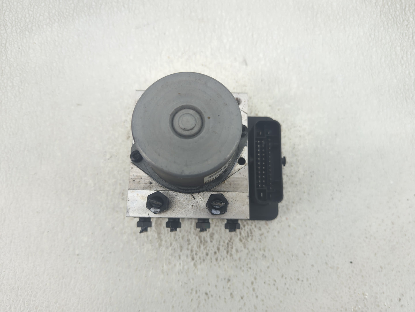 2017-2018 Kia Forte ABS Pump Control Module Replacement P/N:58900-B0200 Fits Fits 2017 2018 OEM Used Auto Parts - Oemusedaut