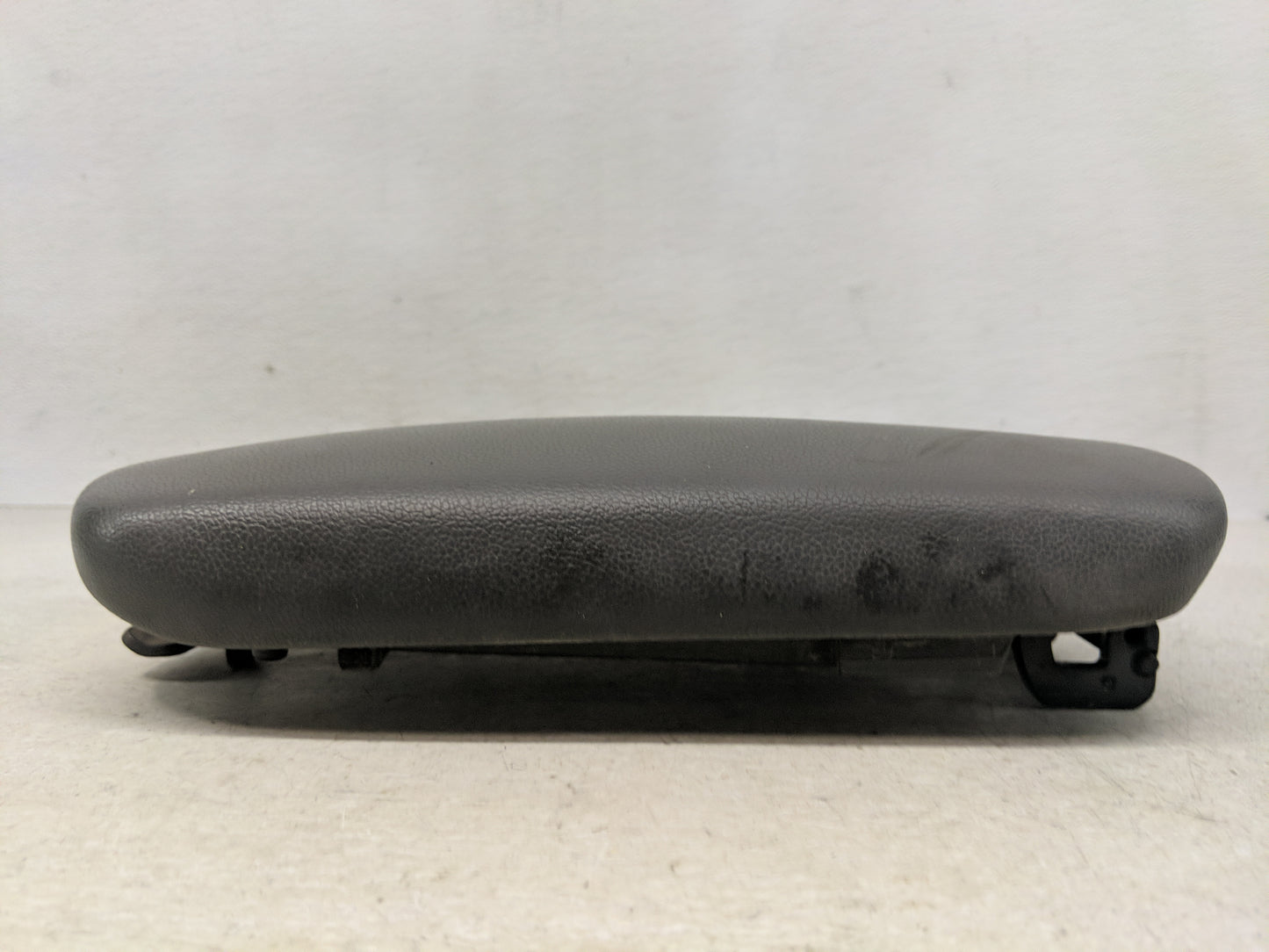 2017 Kia Forte Center Console Armrest Cover Lid Fits OEM Used Auto Parts - Oemusedautoparts1.com