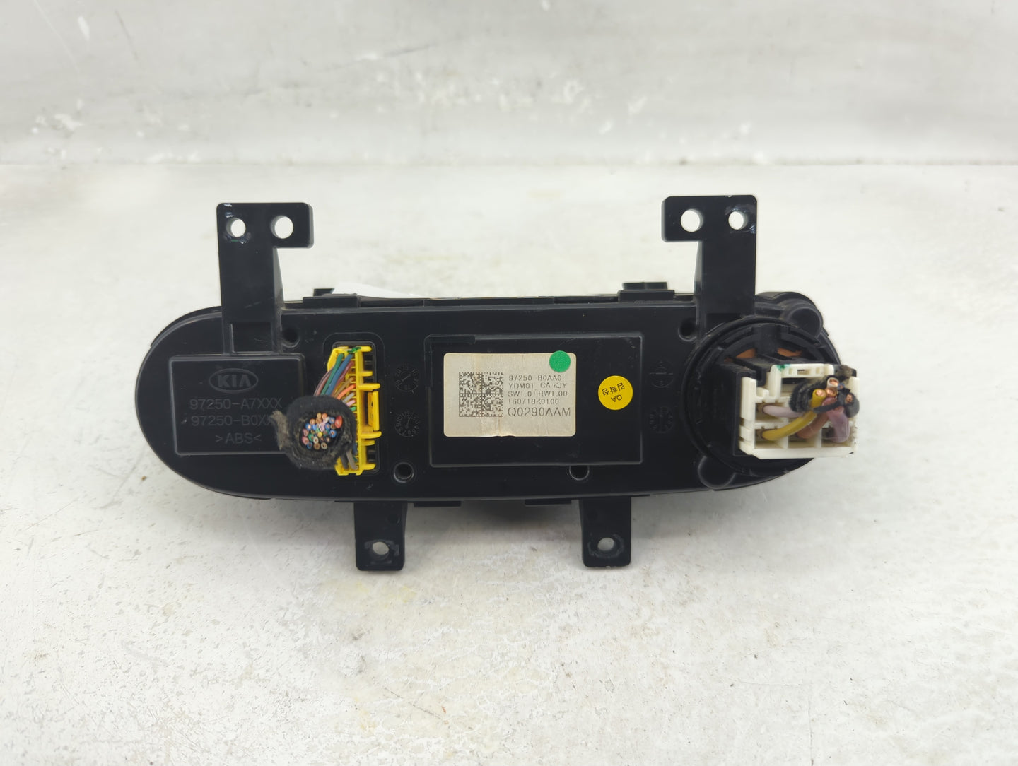 2017 Kia Forte Climate Control Module Temperature AC/Heater Replacement P/N:Q0290AAM 97250 B0AA0 Fits OEM Used Auto Parts - 