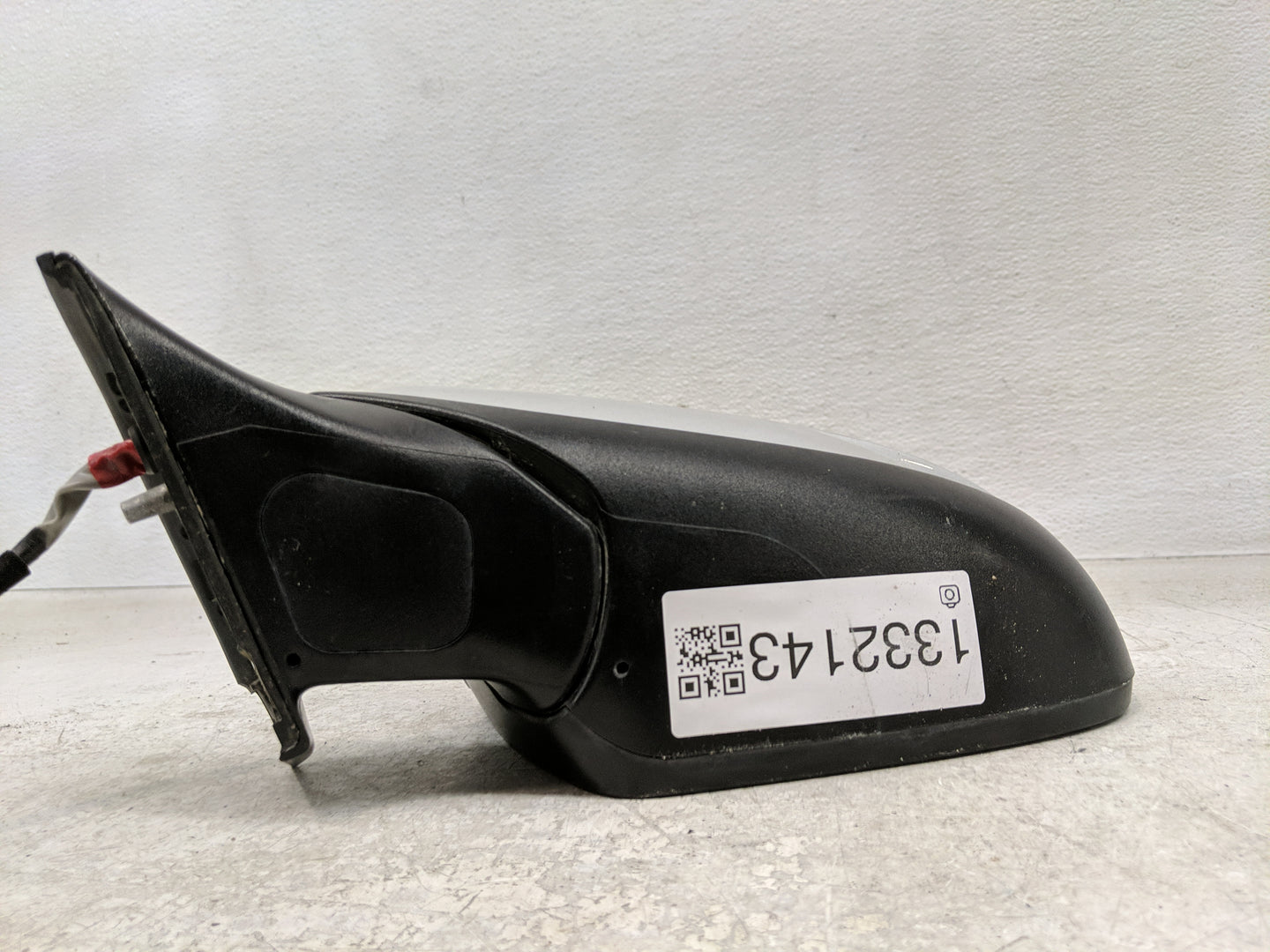2016-2018 Kia Forte Driver Side View Mirror - Left Door Mirror OEM Used - Oemusedautoparts1.com