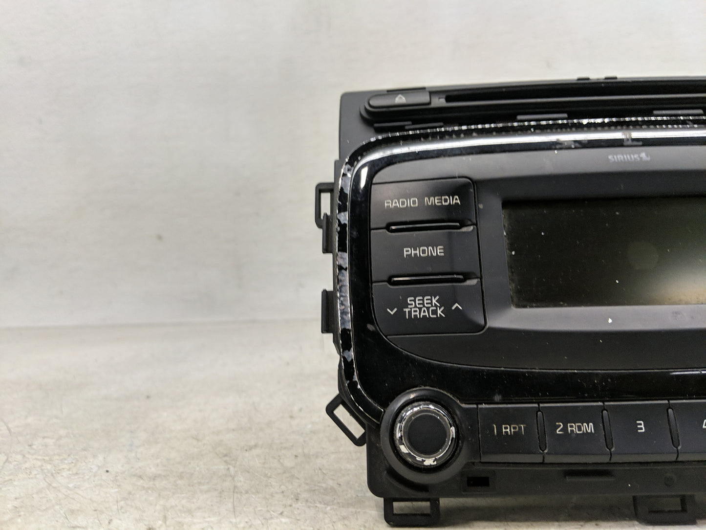 2017-2018 Kia Forte Radio AM FM Cd Player Receiver Replacement P/N:96170-B0010WK Fits Fits 2017 2018 OEM Used Auto Parts - O