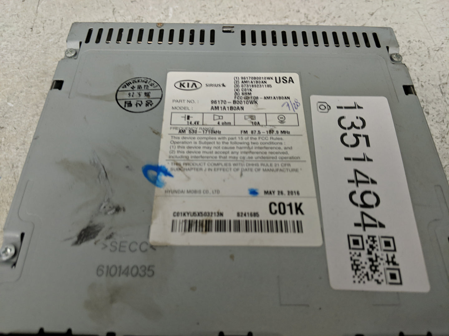 2017-2018 Kia Forte Radio AM FM Cd Player Receiver Replacement P/N:96170-B0010WK Fits Fits 2017 2018 OEM Used Auto Parts - O