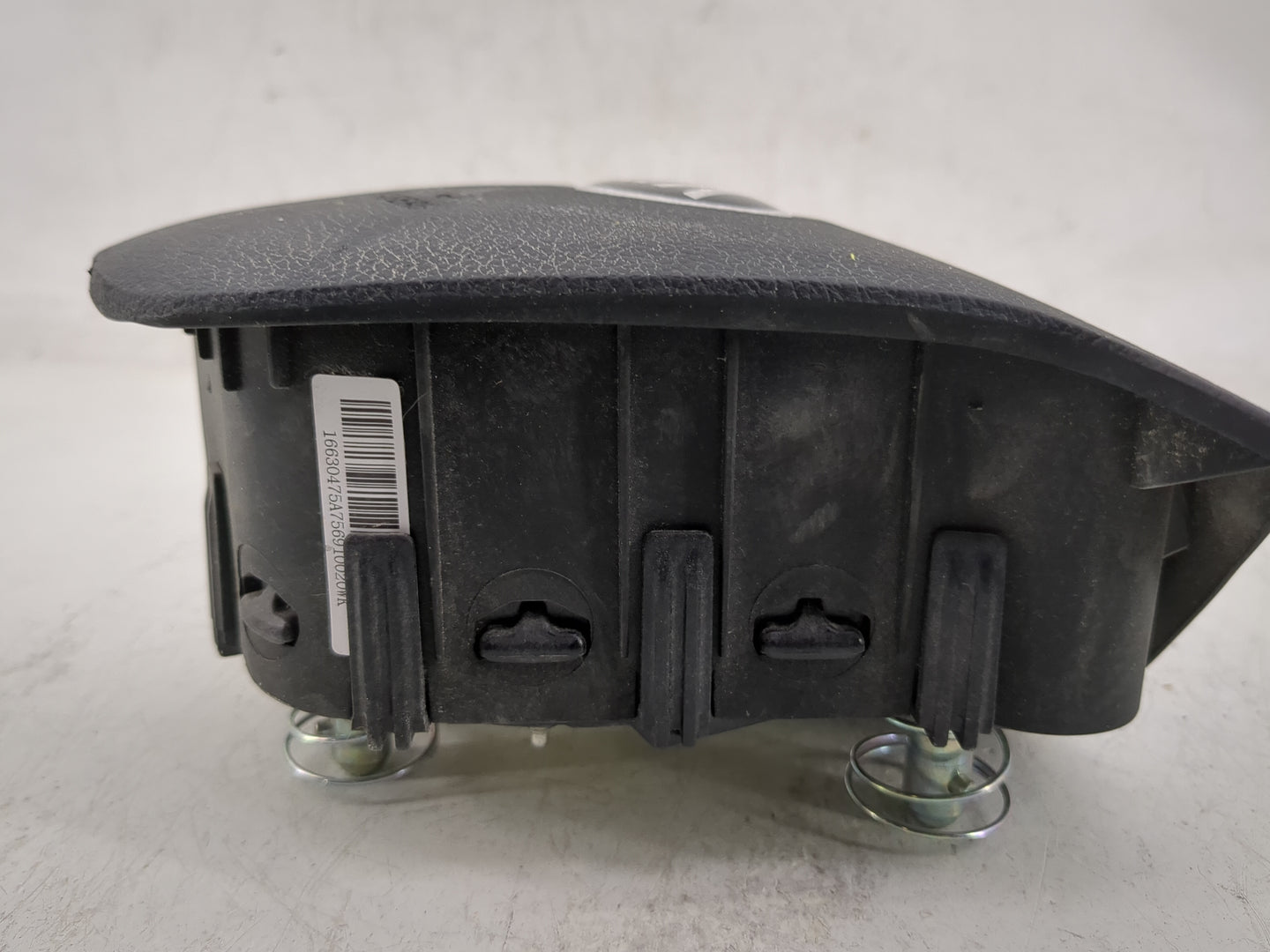 2017-2018 Kia Forte Air Bag Driver Left Steering Wheel Mounted P/N:56900B0800WK Fits Fits 2017 2018 OEM Used Auto Parts - Oe