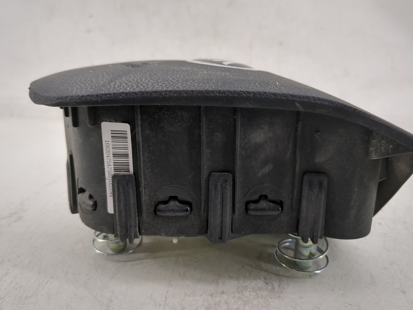 2017-2018 Kia Forte Air Bag Driver Left Steering Wheel Mounted P/N:56900B0800WK Fits Fits 2017 2018 OEM Used Auto Parts - Oe
