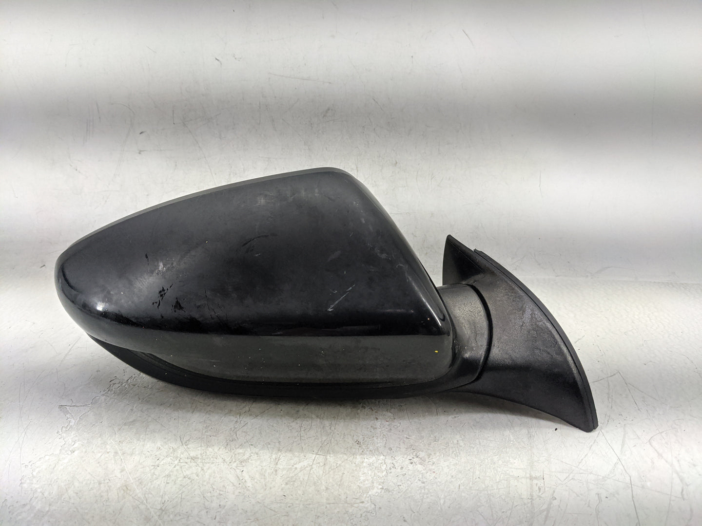 2016-2018 Kia Forte Passenger Side View Mirror - Right Door Mirror OEM Used - Oemusedautoparts1.com