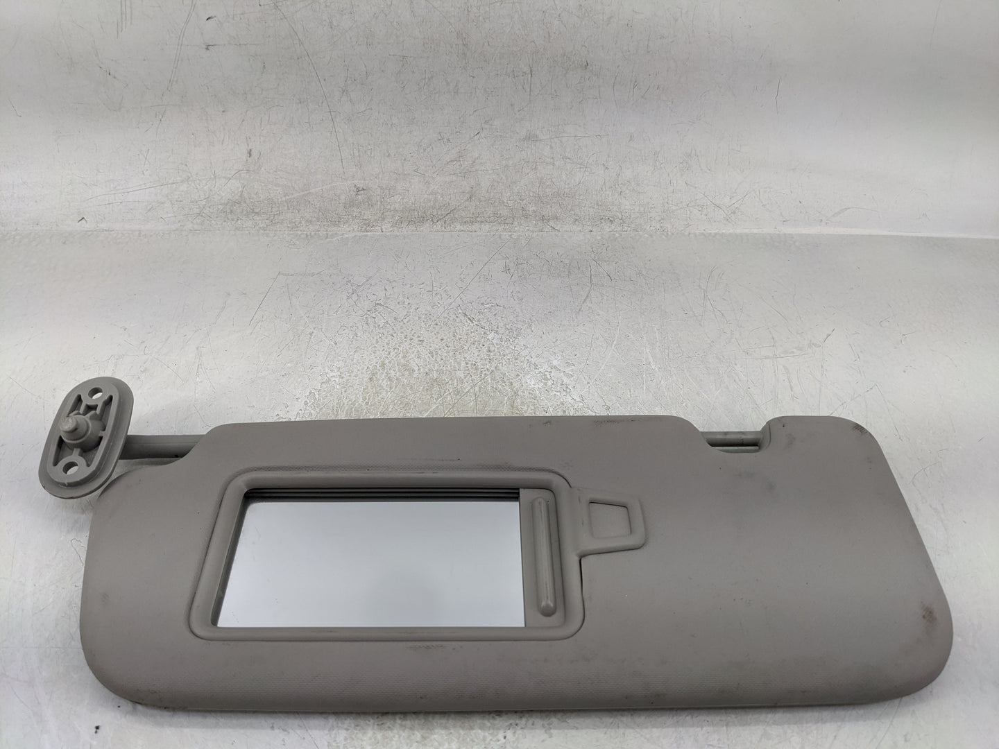 2017-2018 Kia Forte Sun Visor Shade Replacement Driver Left Mirror Fits Fits 2017 2018 OEM Used Auto Parts - Oemusedautopart