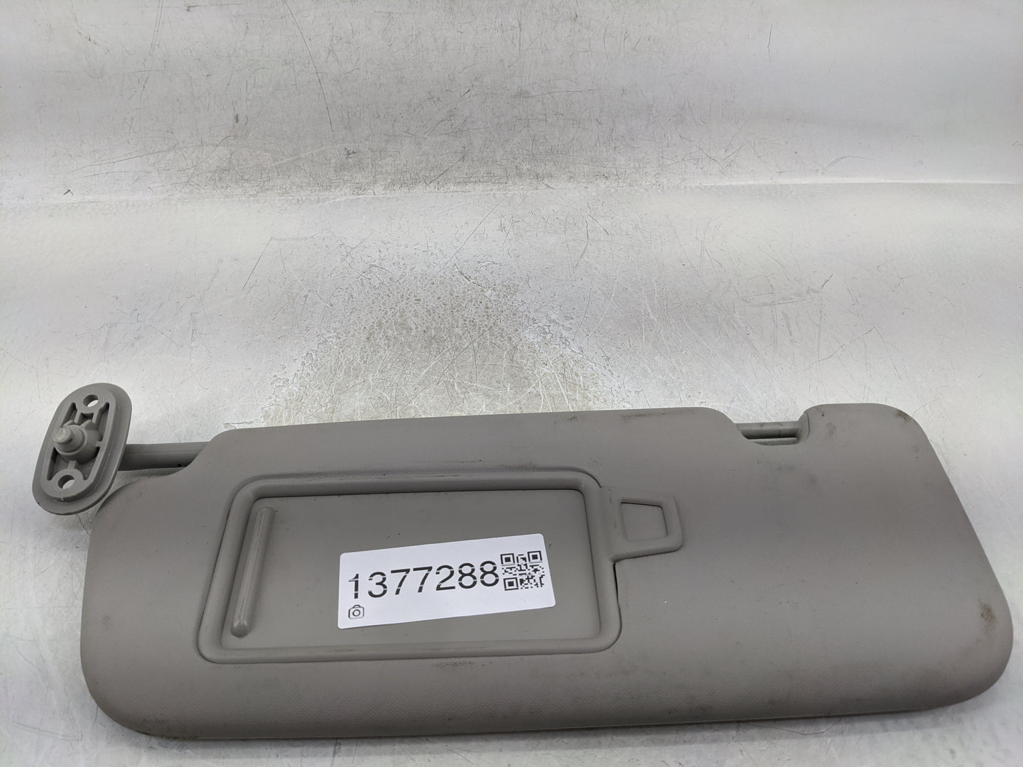 2017-2018 Kia Forte Sun Visor Shade Replacement Driver Left Mirror Fits Fits 2017 2018 OEM Used Auto Parts - Oemusedautopart