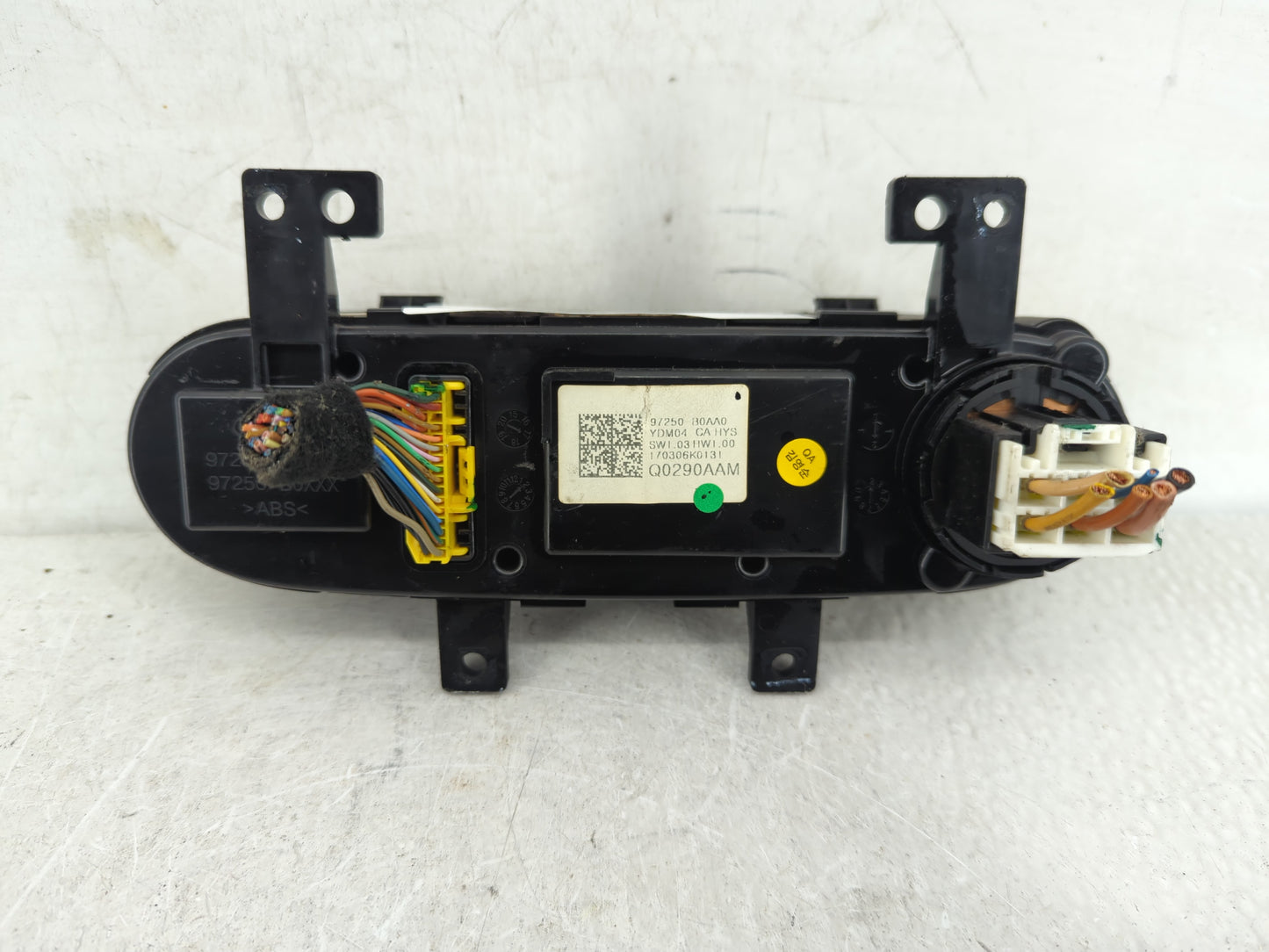 2017-2018 Kia Forte Climate Control Module Temperature AC/Heater Replacement P/N:97250-B0AA0 Fits Fits 2017 2018 OEM Used Au