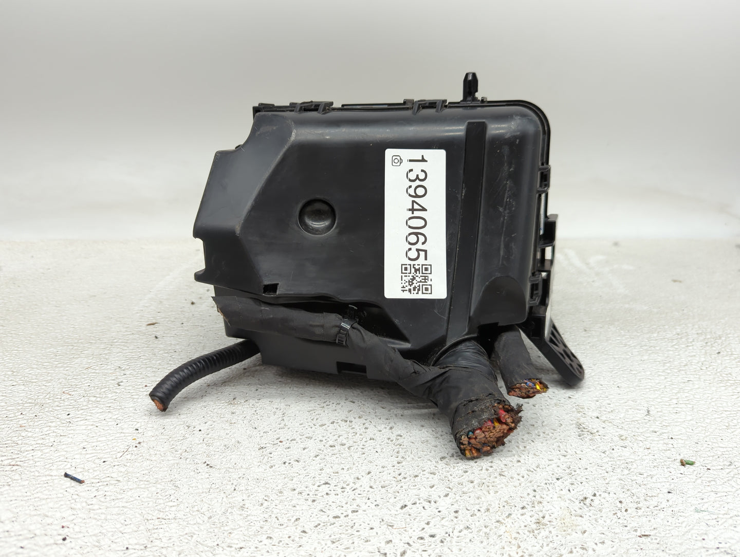 2017-2018 Kia Forte Fusebox Fuse Box Panel Relay Module P/N:91218 B0350 Fits Fits 2017 2018 OEM Used Auto Parts - Oemusedaut