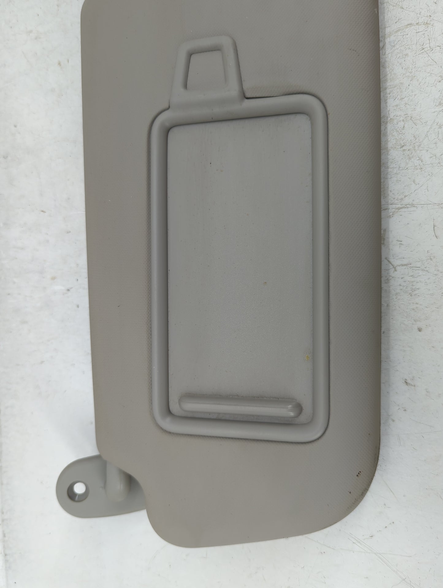 2017-2018 Kia Forte Sun Visor Shade Replacement Driver Left Mirror Fits Fits 2017 2018 OEM Used Auto Parts - Oemusedautopart