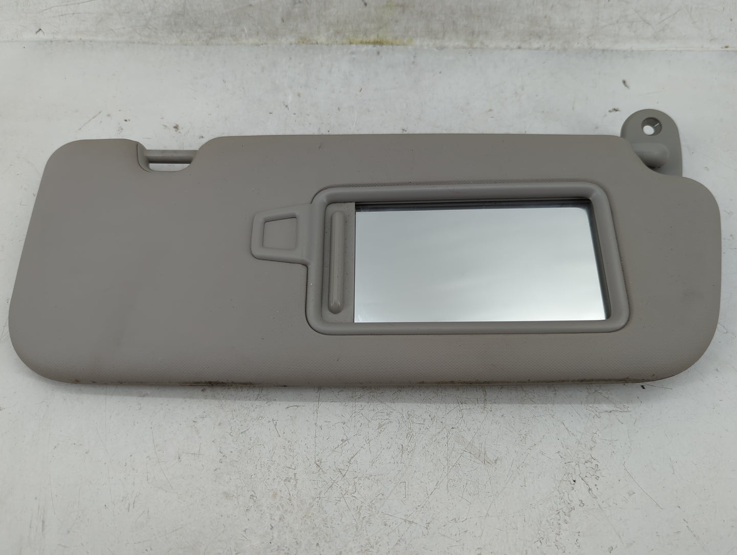 2017-2018 Kia Forte Sun Visor Shade Replacement Passenger Right Mirror Fits Fits 2017 2018 OEM Used Auto Parts - Oemusedauto