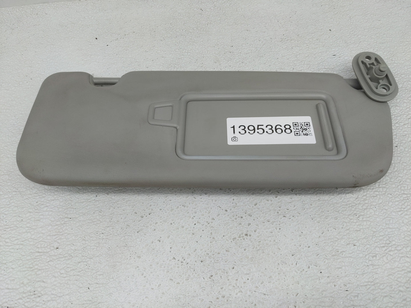 2017-2018 Kia Forte Sun Visor Shade Replacement Passenger Right Mirror Fits Fits 2017 2018 OEM Used Auto Parts - Oemusedauto