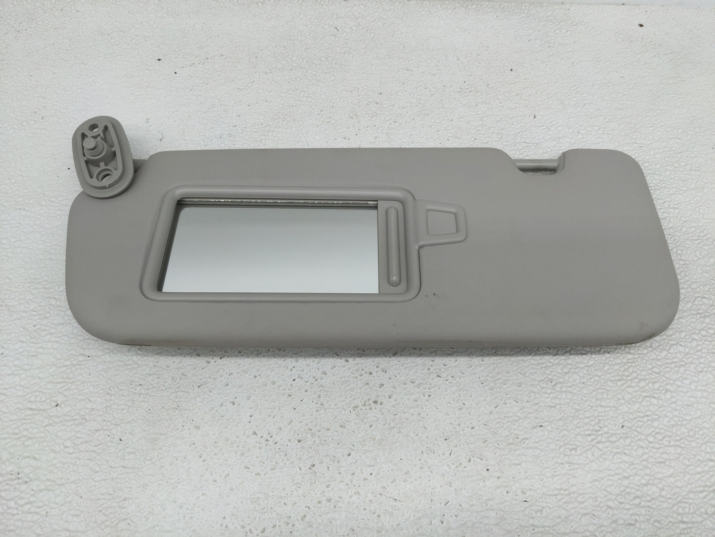 2017-2018 Kia Forte Sun Visor Shade Replacement Driver Left Mirror Fits Fits 2017 2018 OEM Used Auto Parts - Oemusedautopart