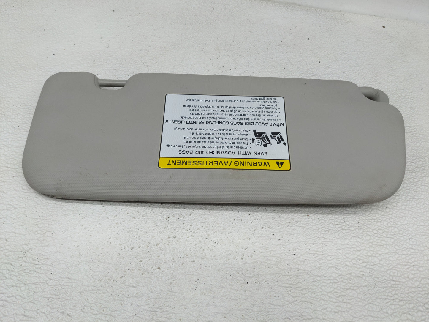 2017-2018 Kia Forte Sun Visor Shade Replacement Driver Left Mirror Fits Fits 2017 2018 OEM Used Auto Parts - Oemusedautopart
