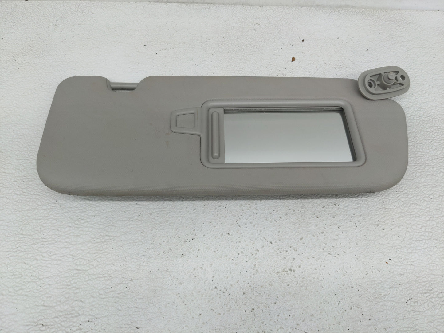 2017-2018 Kia Forte Sun Visor Shade Replacement Passenger Right Mirror Fits Fits 2017 2018 OEM Used Auto Parts - Oemusedauto