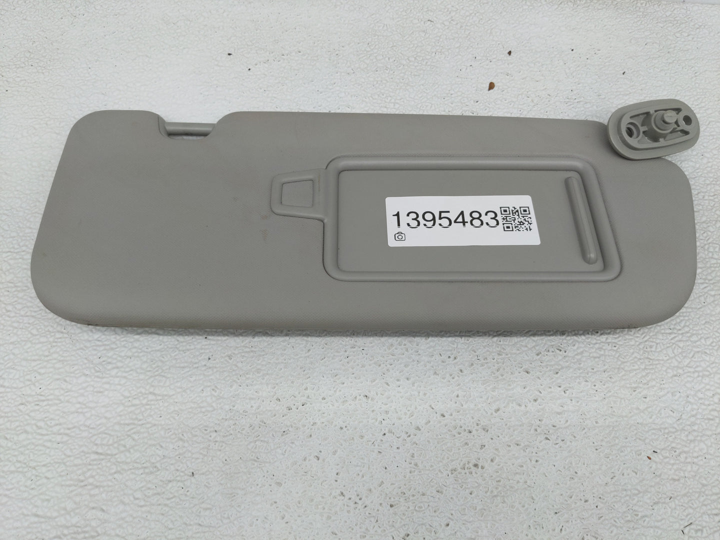 2017-2018 Kia Forte Sun Visor Shade Replacement Passenger Right Mirror Fits Fits 2017 2018 OEM Used Auto Parts - Oemusedauto