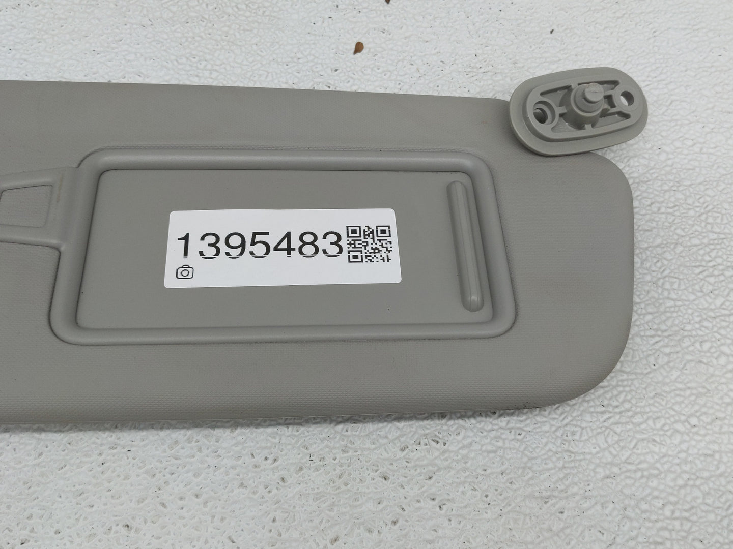 2017-2018 Kia Forte Sun Visor Shade Replacement Passenger Right Mirror Fits Fits 2017 2018 OEM Used Auto Parts - Oemusedauto