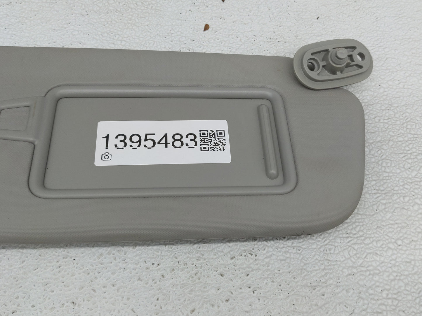 2017-2018 Kia Forte Sun Visor Shade Replacement Passenger Right Mirror Fits Fits 2017 2018 OEM Used Auto Parts - Oemusedauto