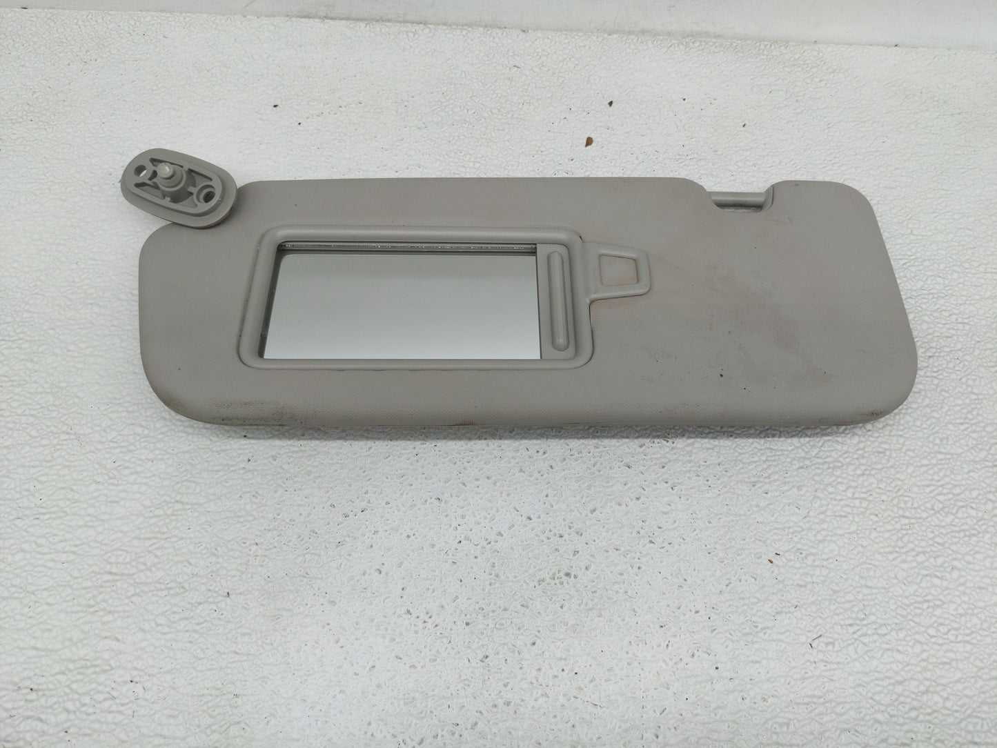 2017-2018 Kia Forte Sun Visor Shade Replacement Driver Left Mirror Fits Fits 2017 2018 OEM Used Auto Parts - Oemusedautopart