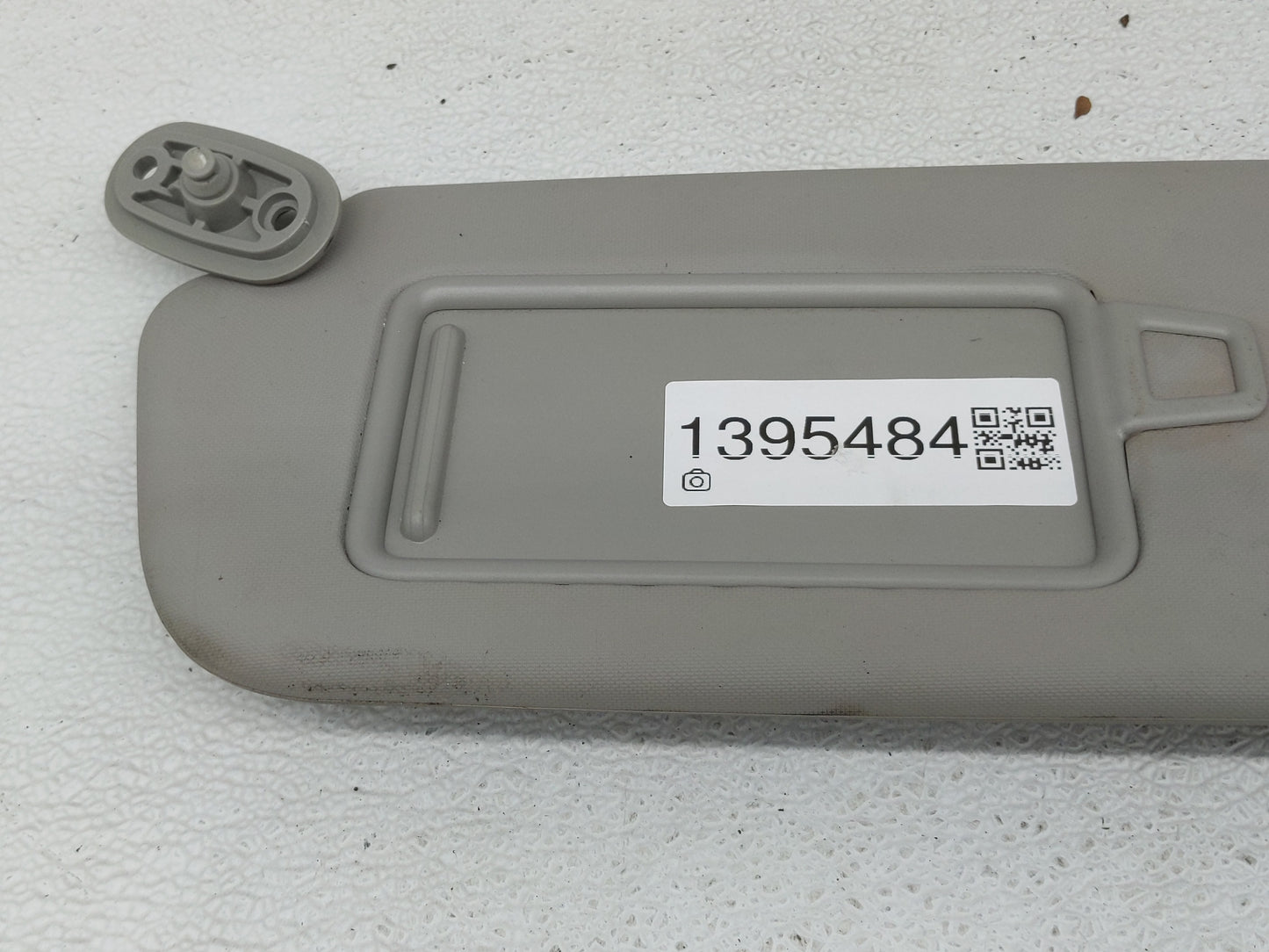 2017-2018 Kia Forte Sun Visor Shade Replacement Driver Left Mirror Fits Fits 2017 2018 OEM Used Auto Parts - Oemusedautopart