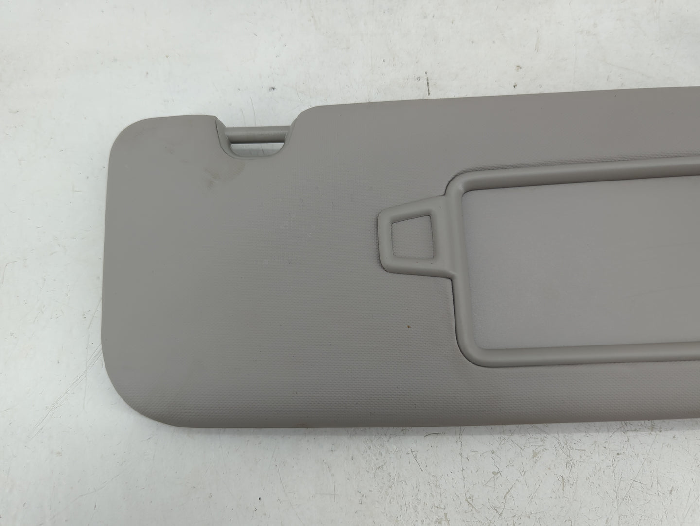 2017-2018 Kia Forte Sun Visor Shade Replacement Passenger Right Mirror Fits Fits 2017 2018 OEM Used Auto Parts - Oemusedauto