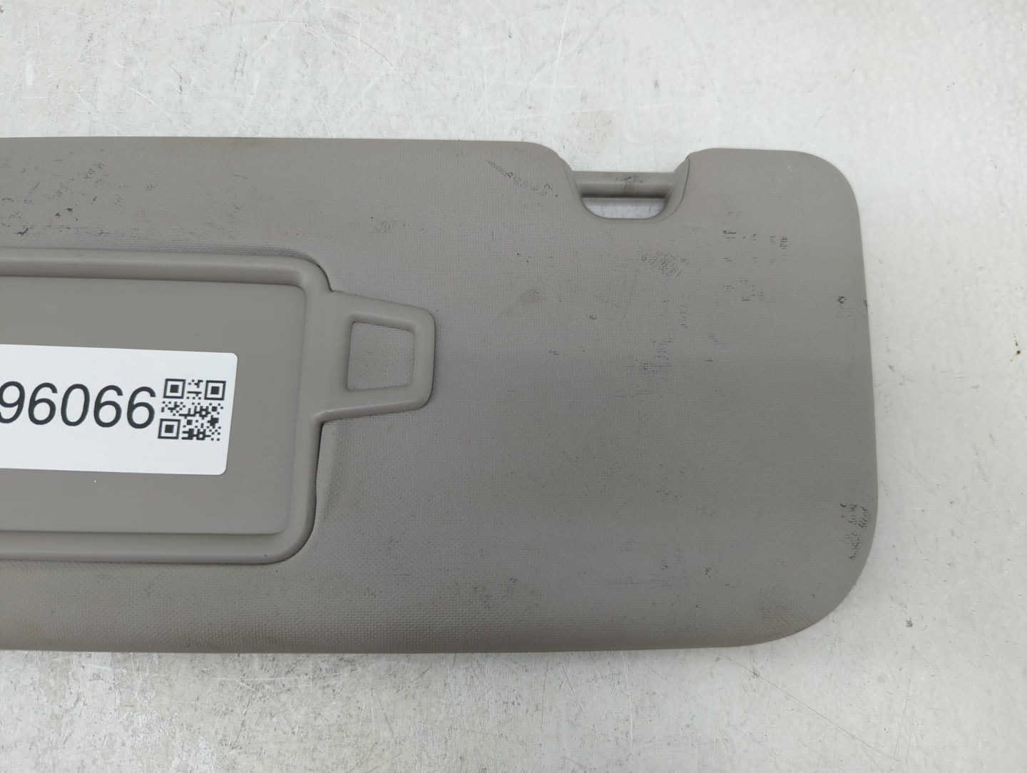 2017-2018 Kia Forte Sun Visor Shade Replacement Passenger Right Mirror Fits Fits 2017 2018 OEM Used Auto Parts - Oemusedauto