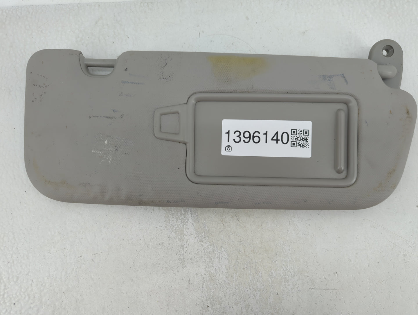 2017-2018 Kia Forte Sun Visor Shade Replacement Driver Left Mirror Fits Fits 2017 2018 OEM Used Auto Parts - Oemusedautopart