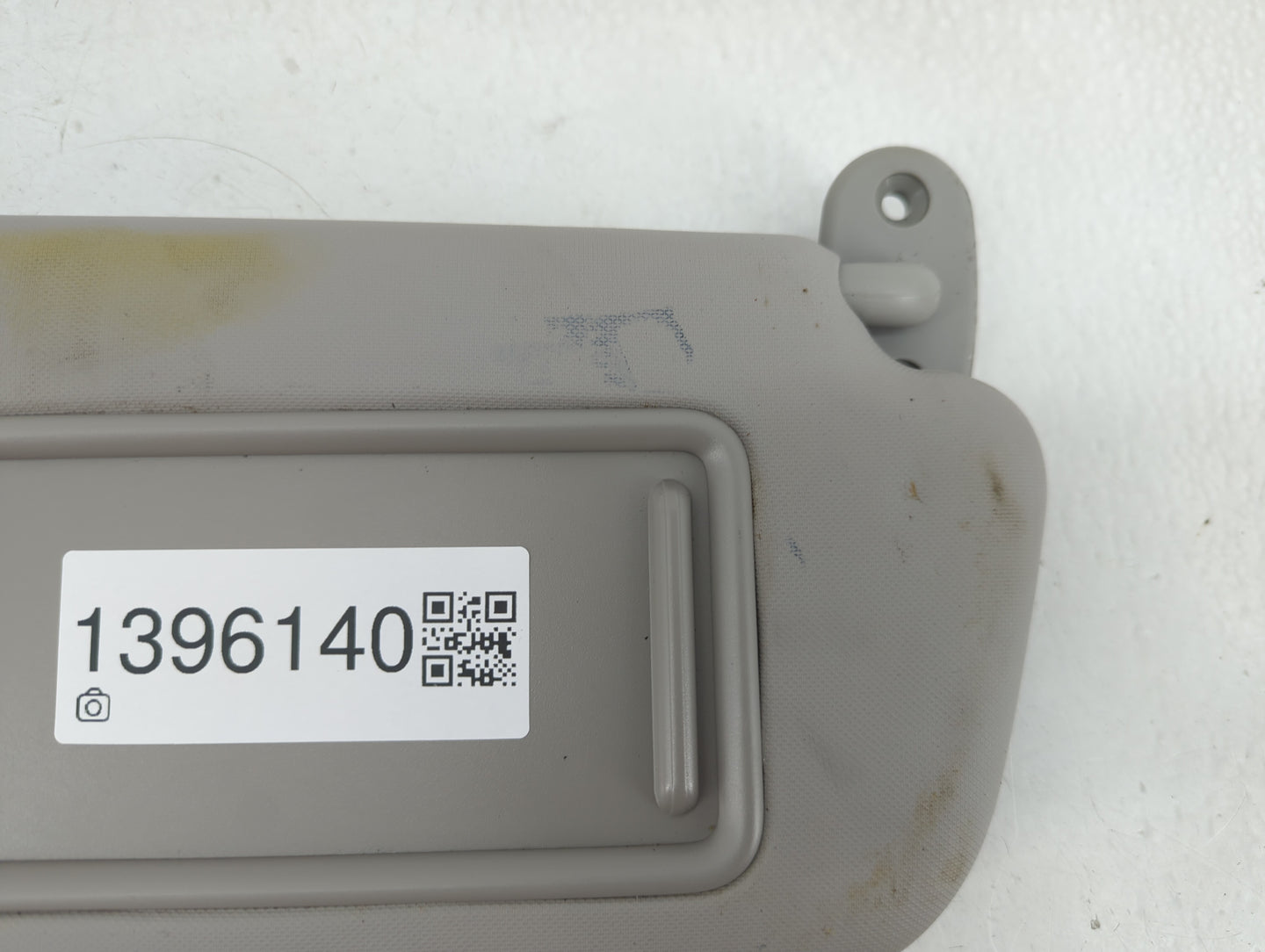 2017-2018 Kia Forte Sun Visor Shade Replacement Driver Left Mirror Fits Fits 2017 2018 OEM Used Auto Parts - Oemusedautopart