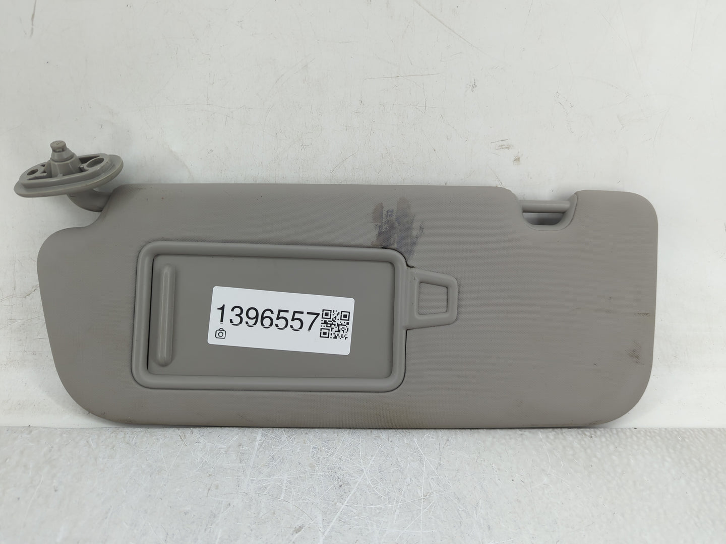 2017-2018 Kia Forte Sun Visor Shade Replacement Driver Left Mirror Fits Fits 2017 2018 OEM Used Auto Parts - Oemusedautopart