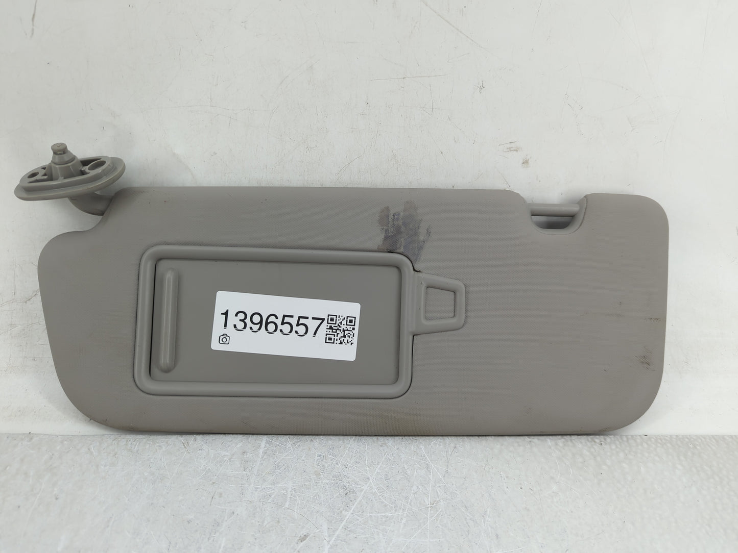 2017-2018 Kia Forte Sun Visor Shade Replacement Driver Left Mirror Fits Fits 2017 2018 OEM Used Auto Parts - Oemusedautopart