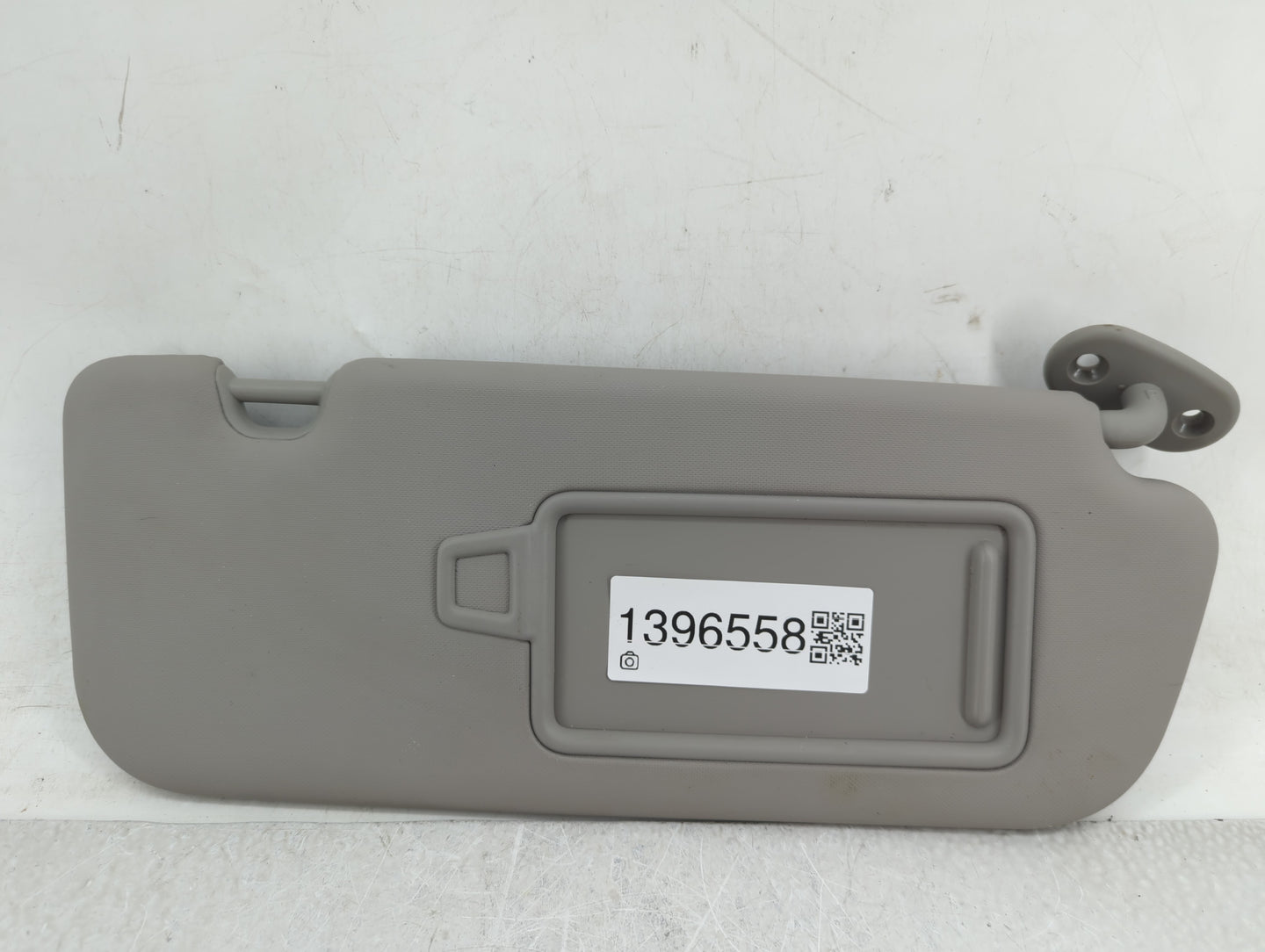 2017-2018 Kia Forte Sun Visor Shade Replacement Passenger Right Mirror Fits Fits 2017 2018 OEM Used Auto Parts - Oemusedauto