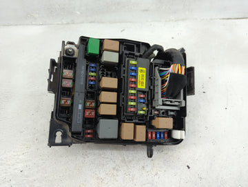 2017-2018 Kia Forte Fusebox Fuse Box Panel Relay Module P/N:91950-3X510 Fits Fits 2017 2018 OEM Used Auto Parts