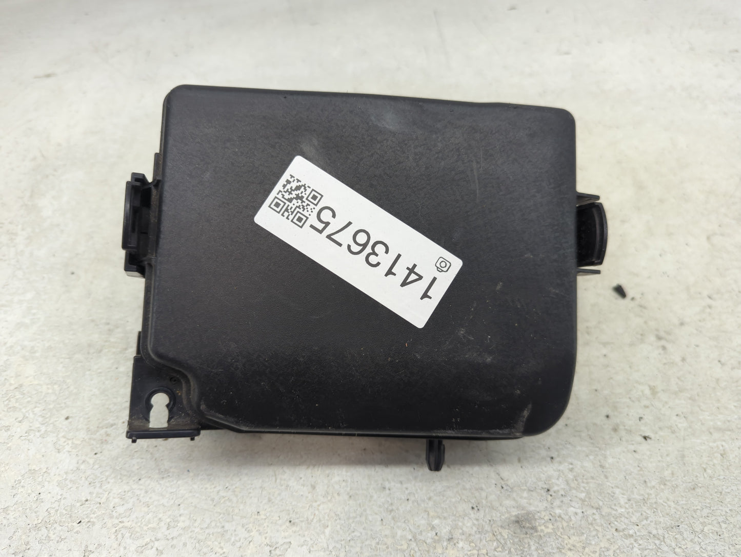 2017-2018 Kia Forte Fusebox Fuse Box Panel Relay Module P/N:91950-3X510 Fits Fits 2017 2018 OEM Used Auto Parts - Oemusedaut