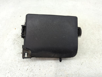 2017-2018 Kia Forte Fusebox Fuse Box Panel Relay Module P/N:91950-A7760 Fits Fits 2017 2018 OEM Used Auto Parts - Oemusedaut